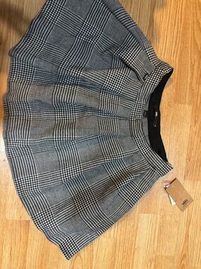 Vans Black & White Plaid Circle Skater Skirt